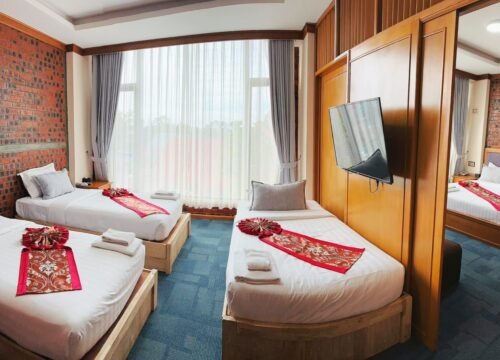 Suite Family Room (5pax)